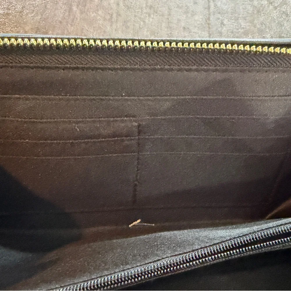 A New Day Elegant Black Bow Clutch 2 pockets with card holders Wristlet - Picture 4 of 8